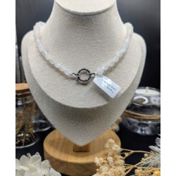 Collier Boule en Pierre de Lune Bleutée – Attache Bouée